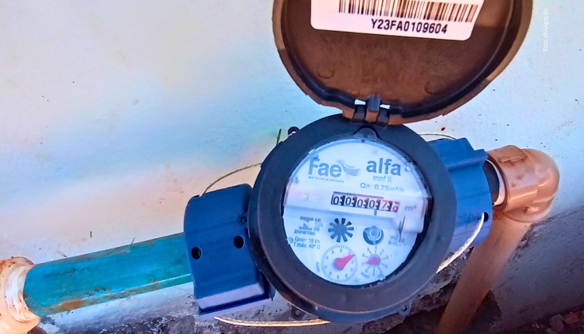 HIDRÔMETROS INACESSÍVEIS DIFICULTAM O TRABALHO DOS LEITURISTAS DA SANEL